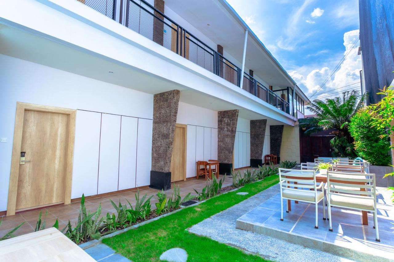 Lega Legi Town House Seminyak By The Lavana Exteriör bild